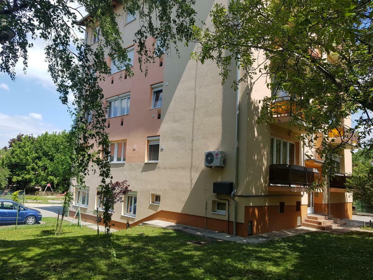 Bazsi Apartman Siófok Exteriér fotografie
